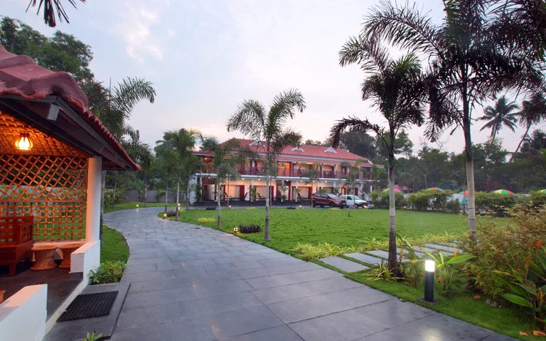 Marari village beach resort